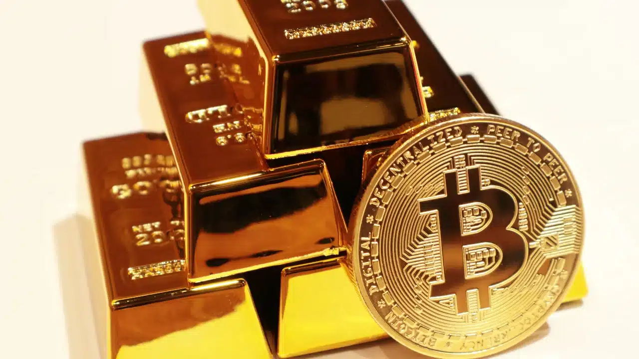 An Analyst’s Prediction on How Gold Would Spark the Bull Run of Bitcoin